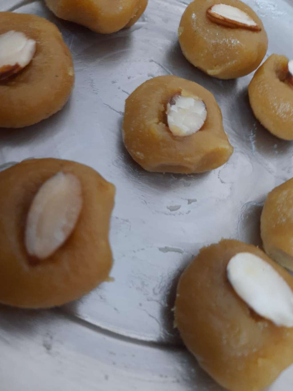 Besan Burfi