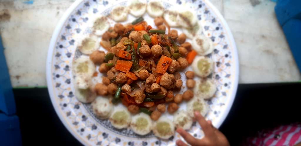 soya chunks with stir fry veggies 