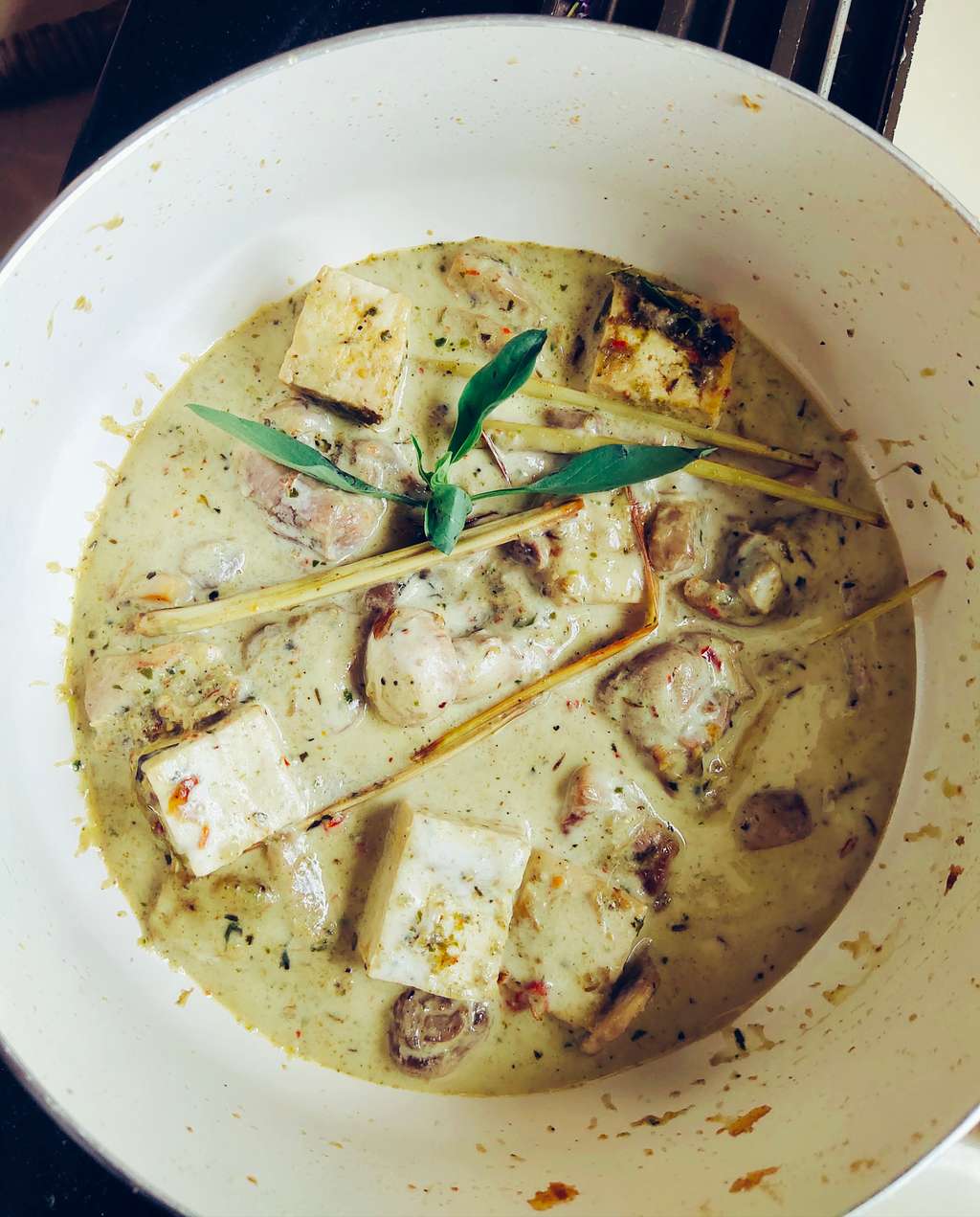 Tom Kha Gai (Thai Vegan Soup)
