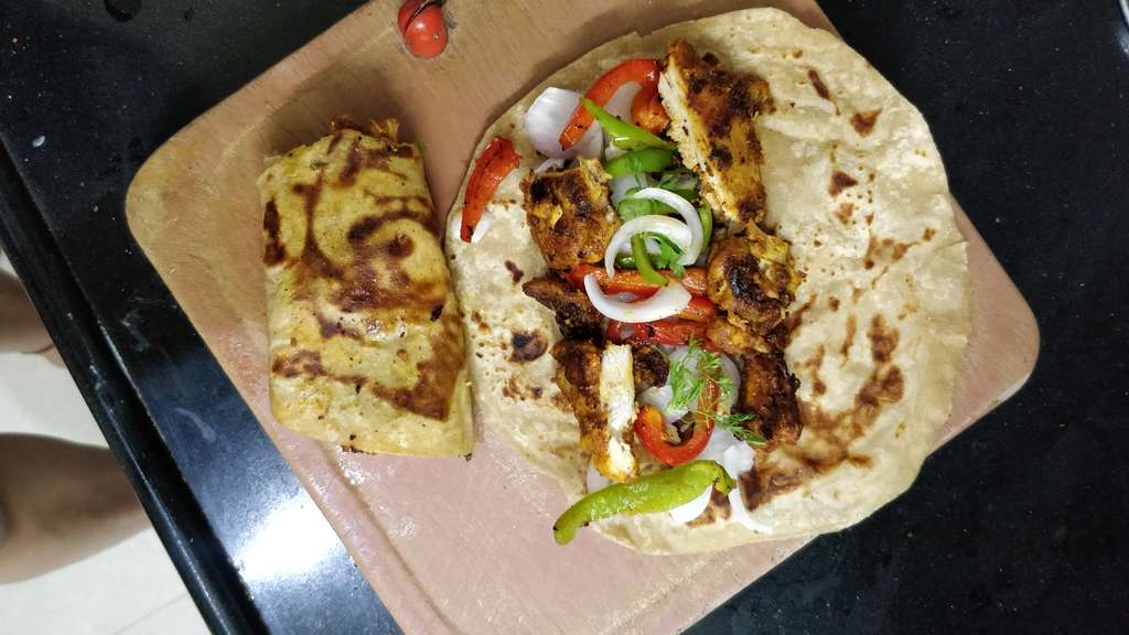 Grilled Chicken Roll
Happy Meal 😊