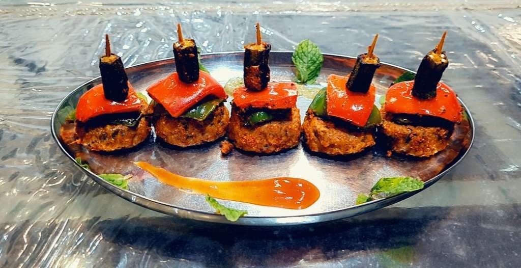 #FittrMasterchef3

Muthiya Tikka🍢😋😍