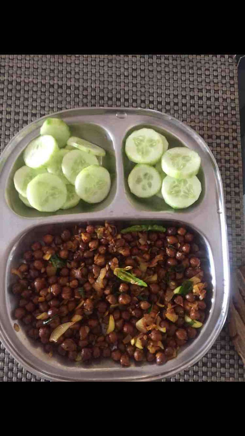 Desi chana (small Chana) chat