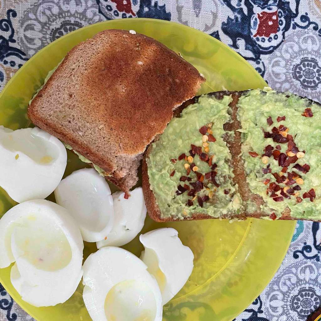 Breakfast: Avocado Toast with Egg Whites