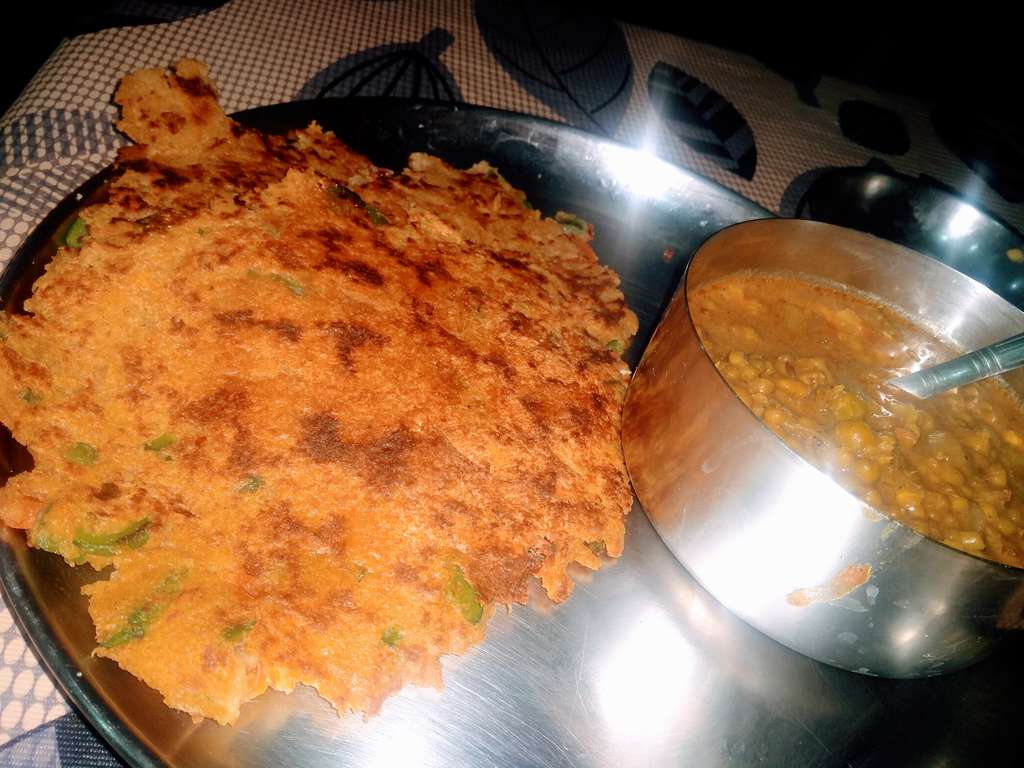 soya chunk thepla and moong ke chole