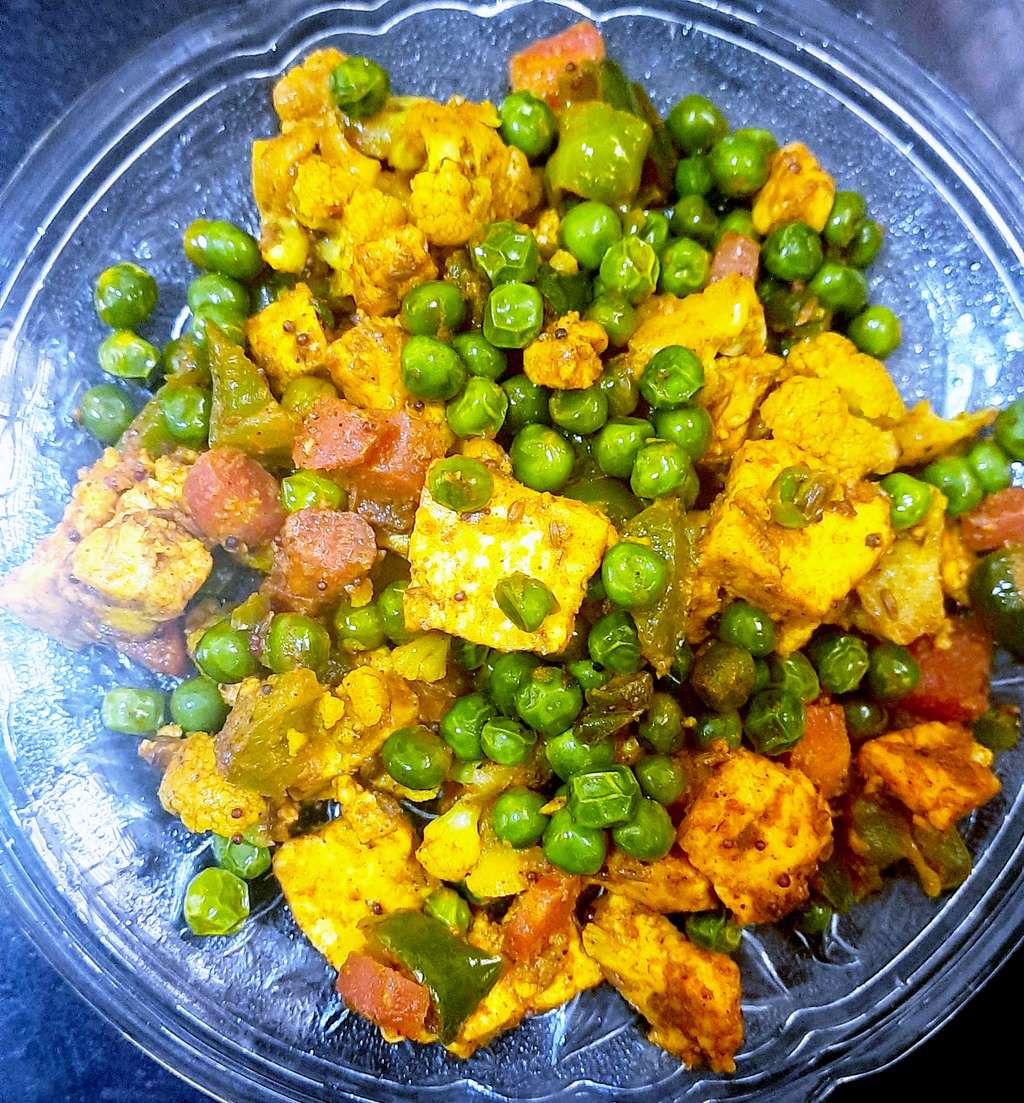 Tasty Matar Paneer