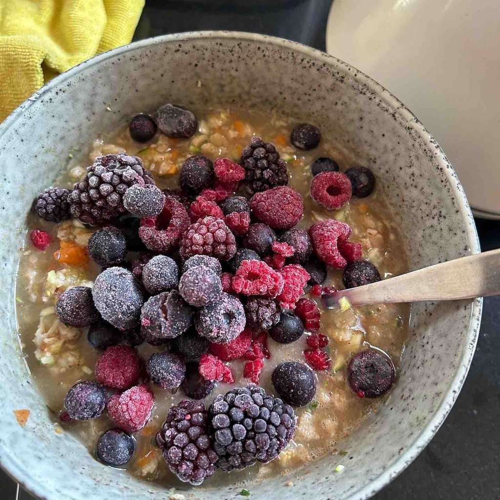 oats soya granules &berries