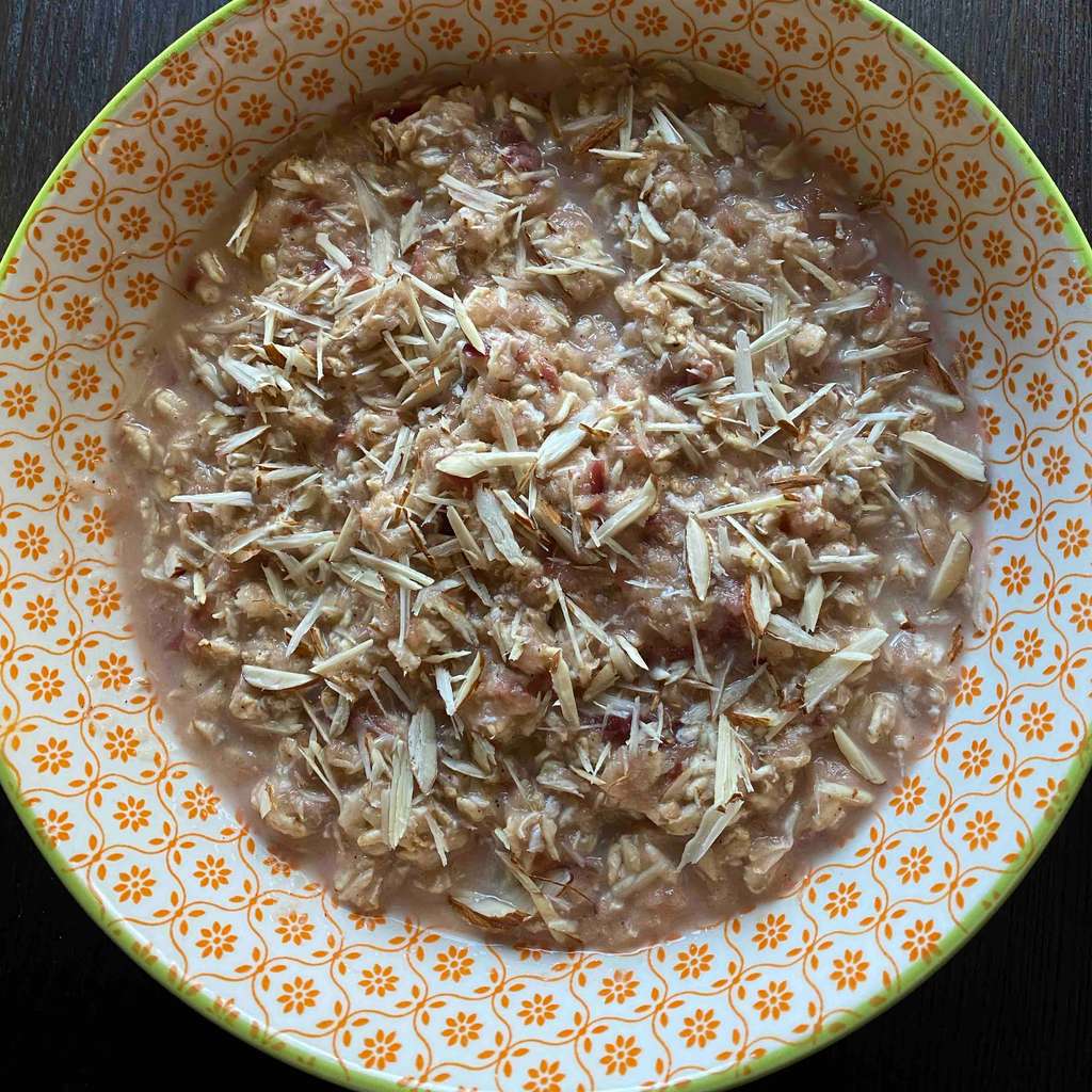 Oats and Apple Puree