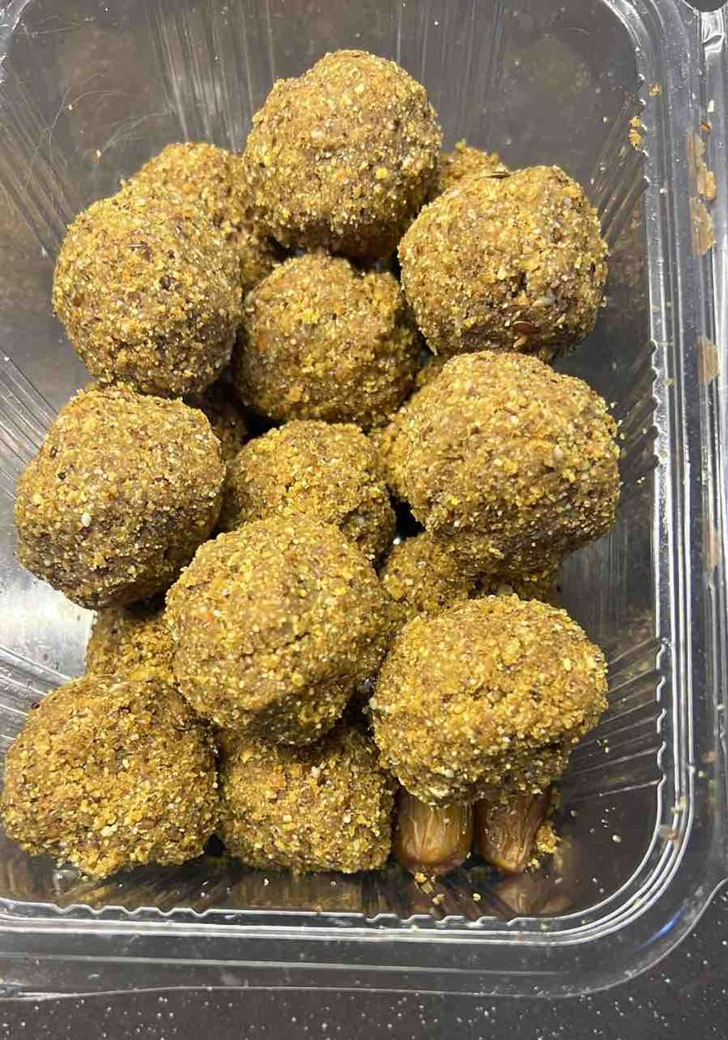 Almond dates seeds bites 