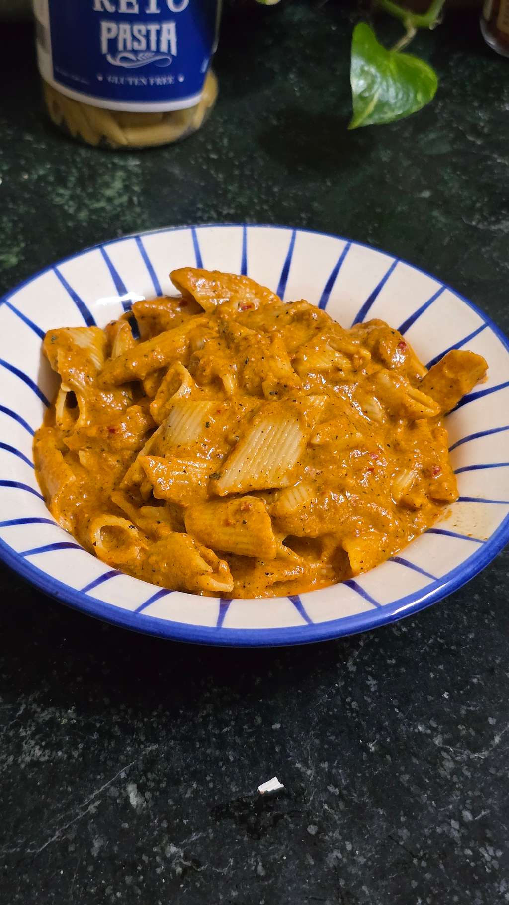 High protein red pepper pasta 