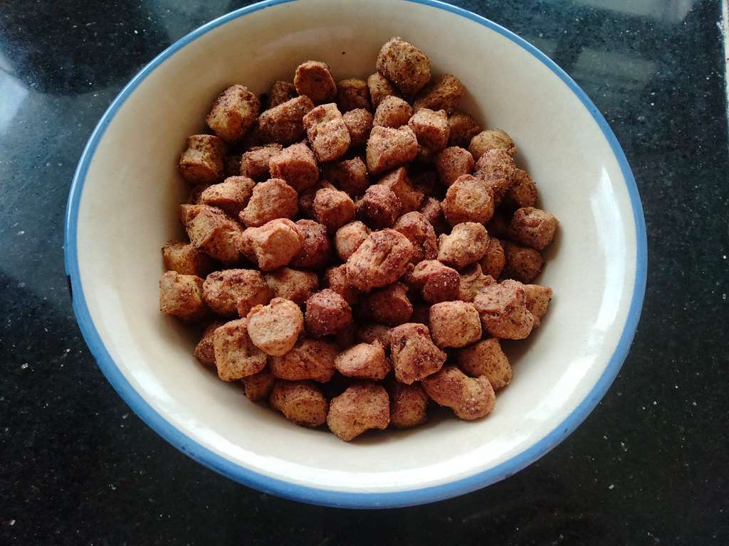 Roasted soya chunks