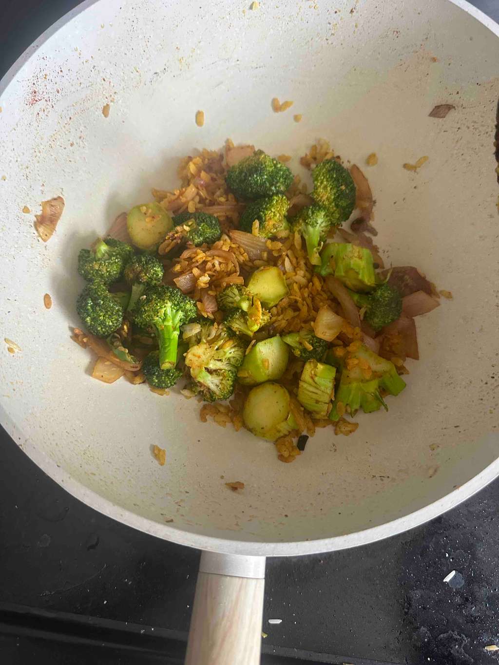poha with broccoli 🥦 lol 