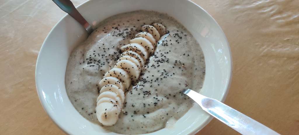 Chia seed banana pudding