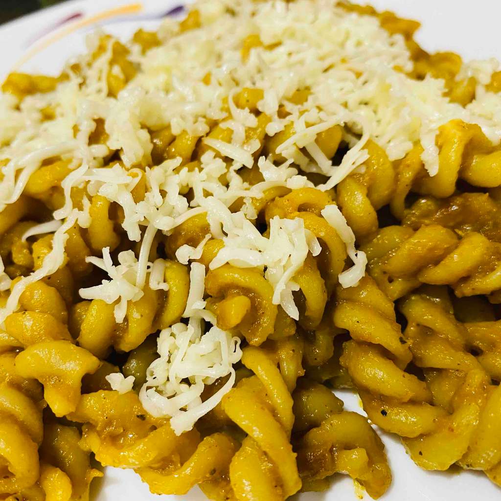 Fusili Pumpkin sauce 
