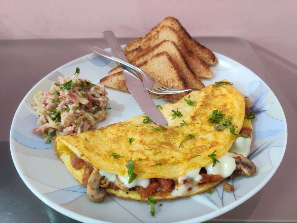 Mushroom Stuffed Cheese Omelette 