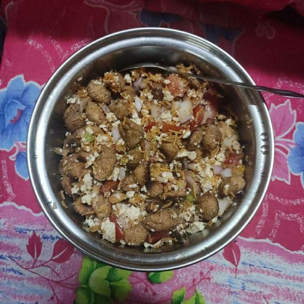 Roasted soya chunks