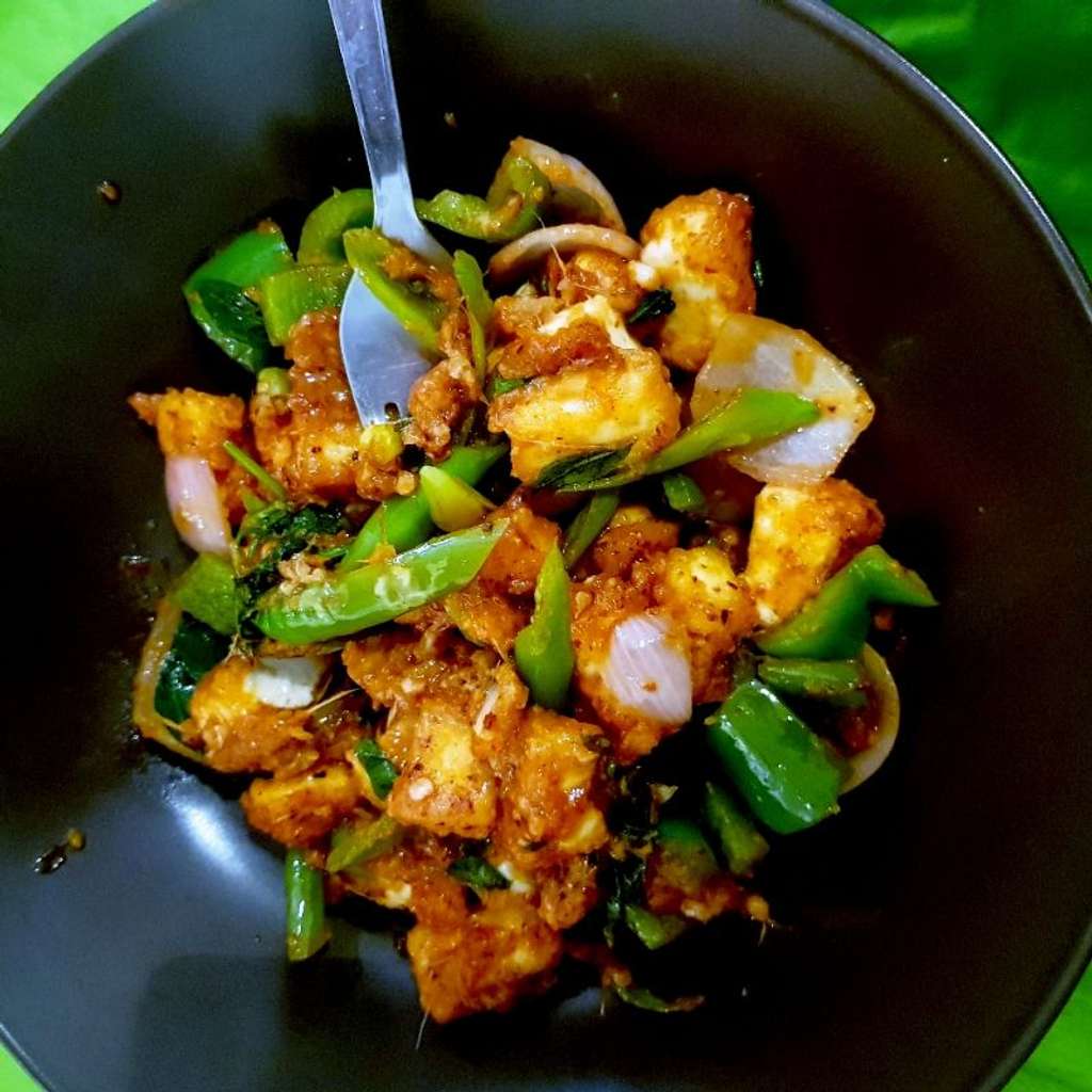 Chilli paneer 