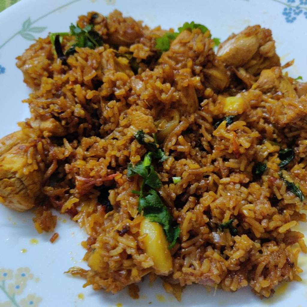 Pan Chicken Biryani