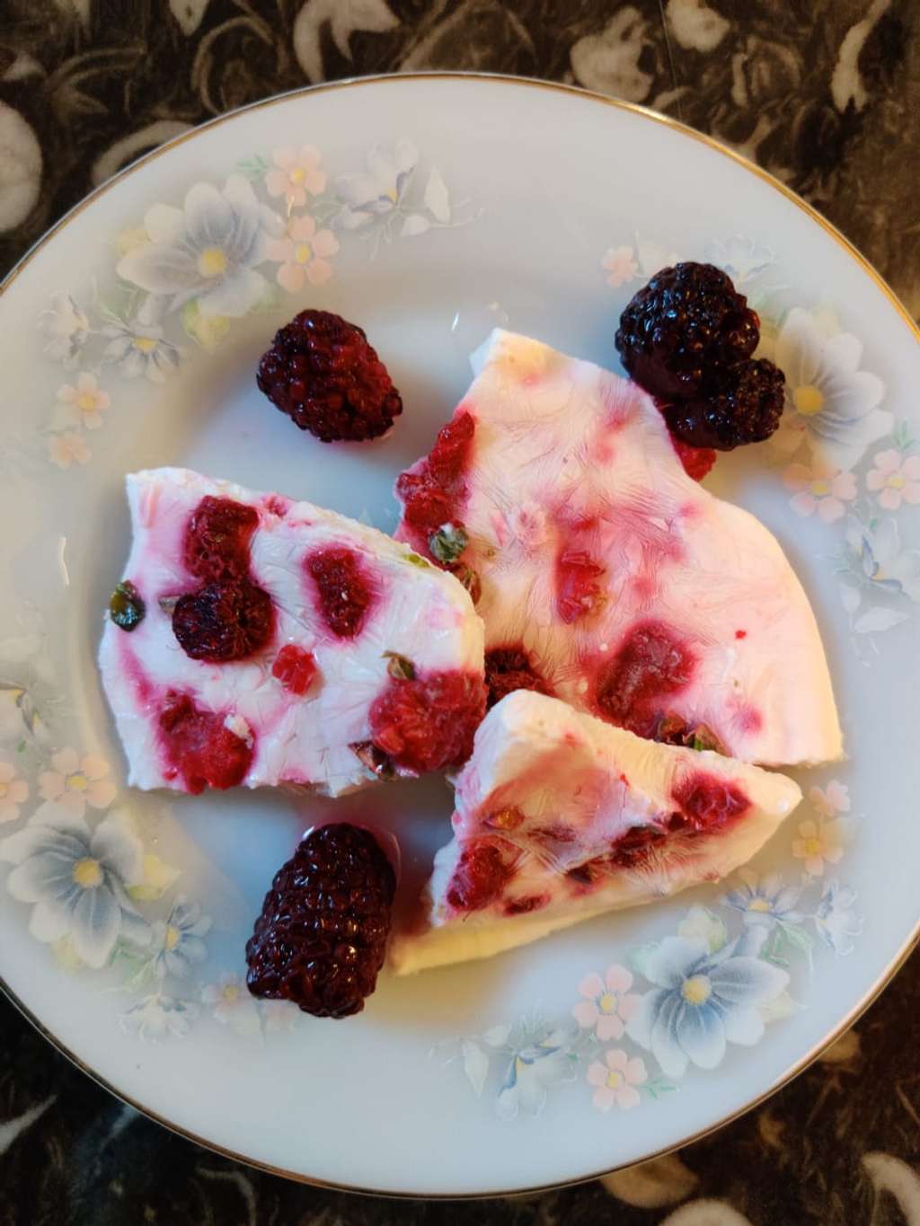 Frozen yogurt delight