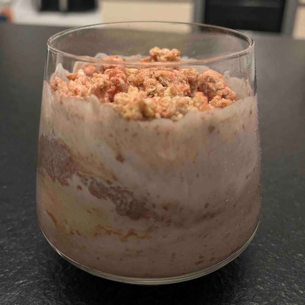 Cruesli protein bowl