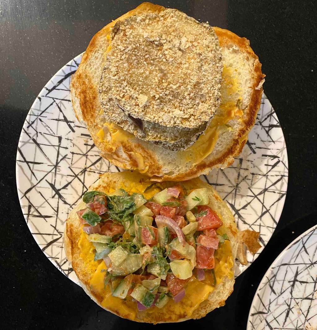 Aubergine Burger