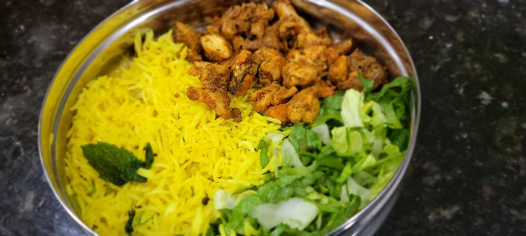 Quick grilled greek chicken with salad