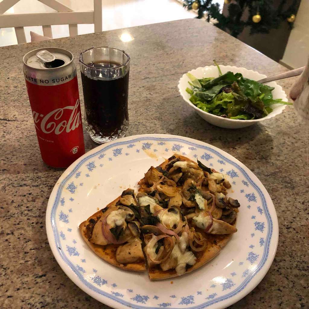 Chicken Mushroom Pizza