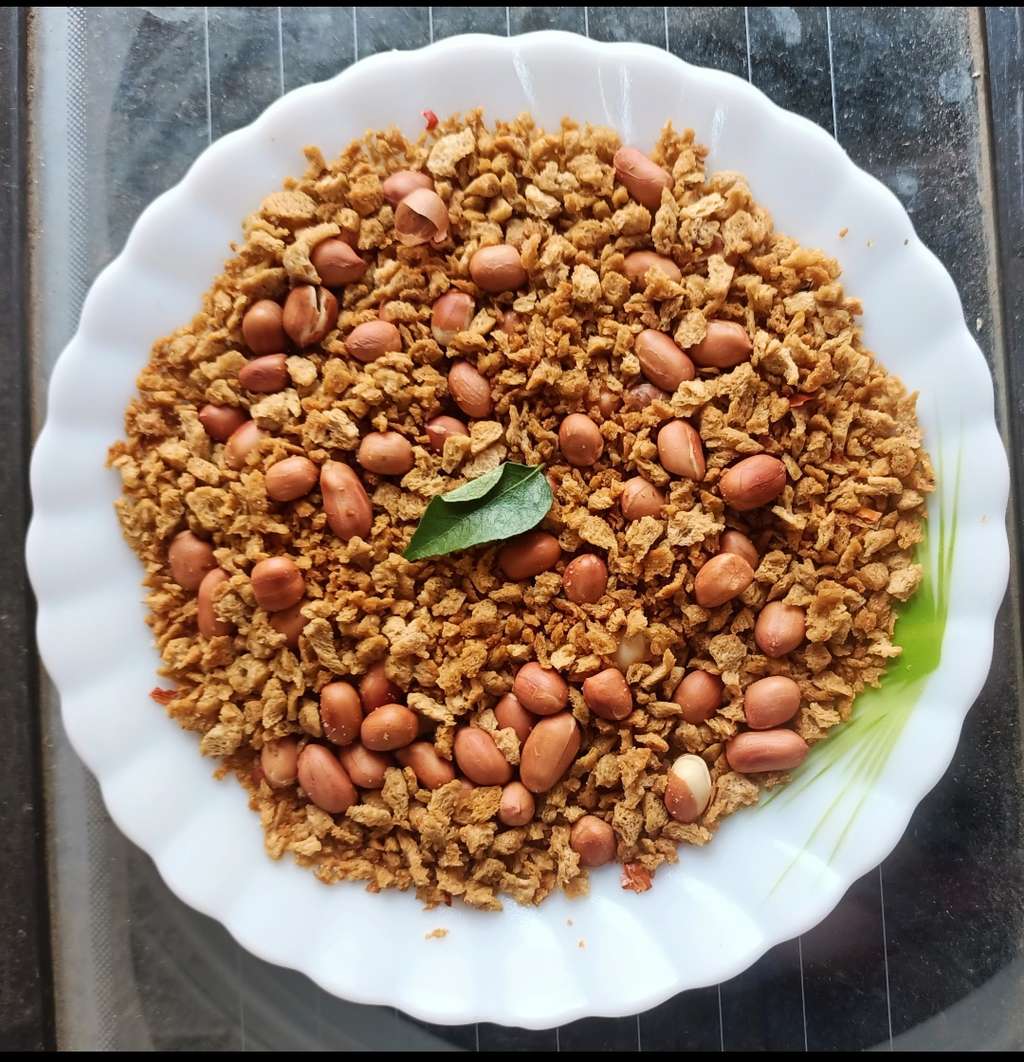 Soya Peanut Chivda