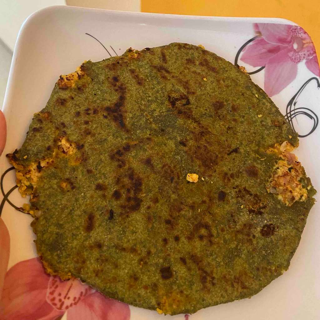 stuffed soya paneer spinach parantha