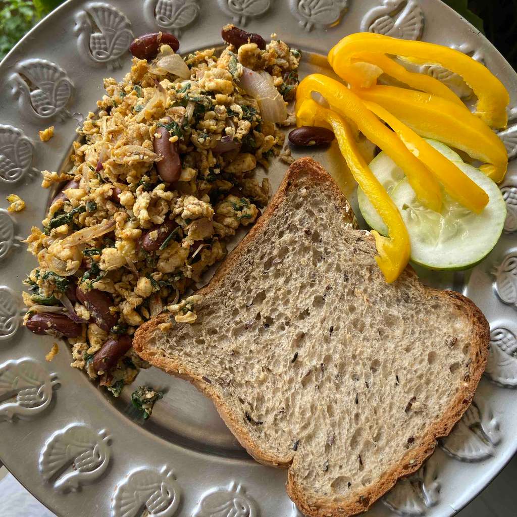 Lentils and egg