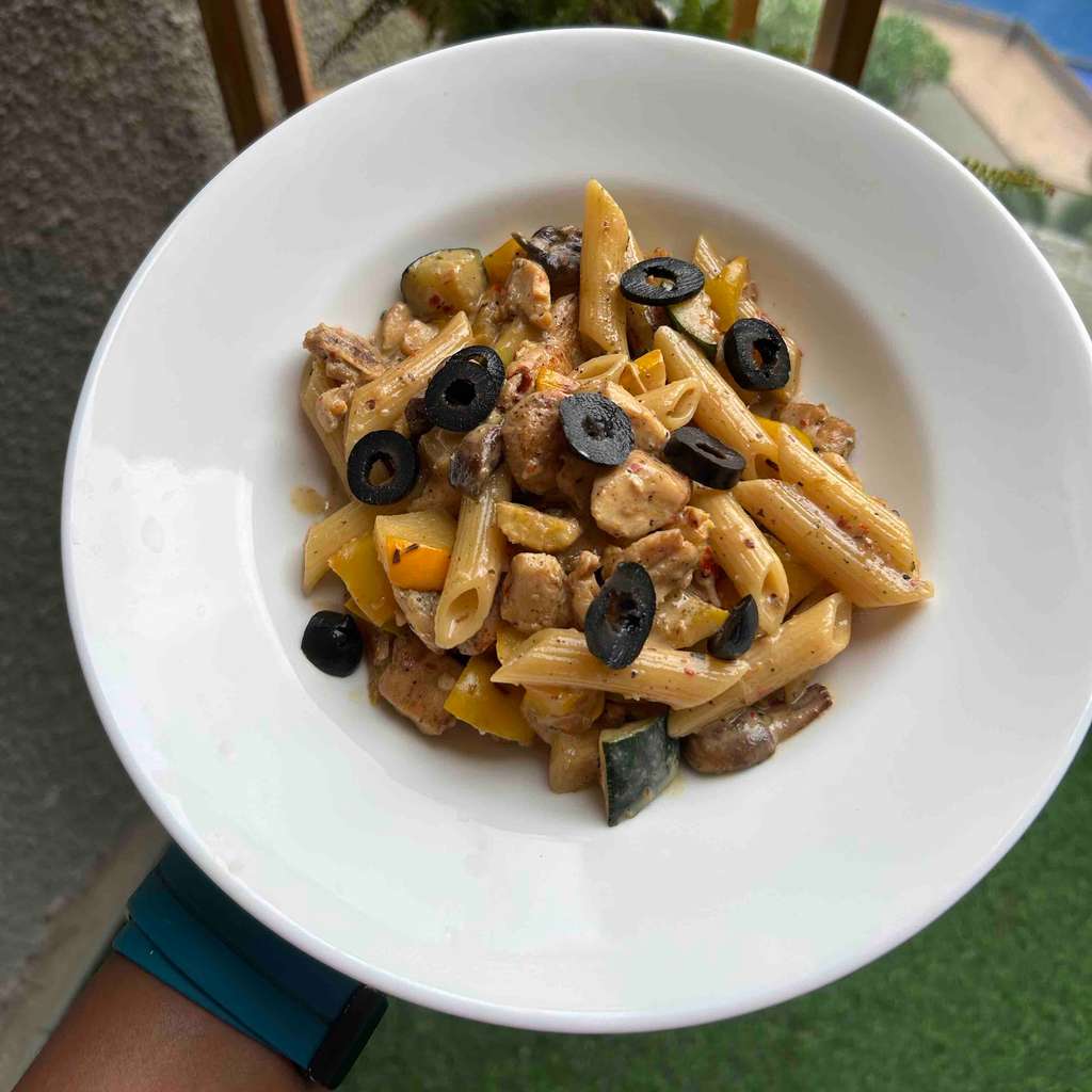 Chicken veggie overload pasta