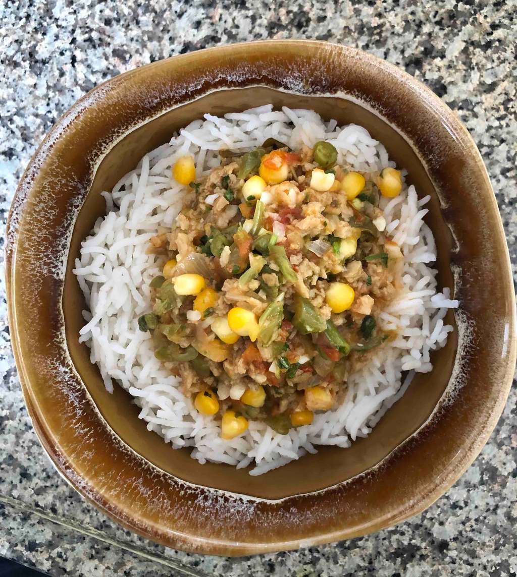 soya corn in hot garlic sauce