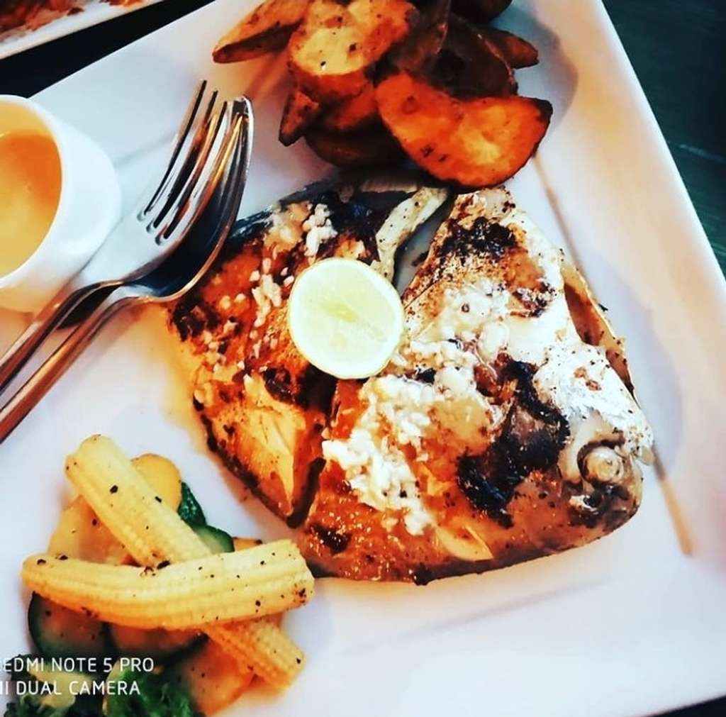 Butter Garlic Pomfret