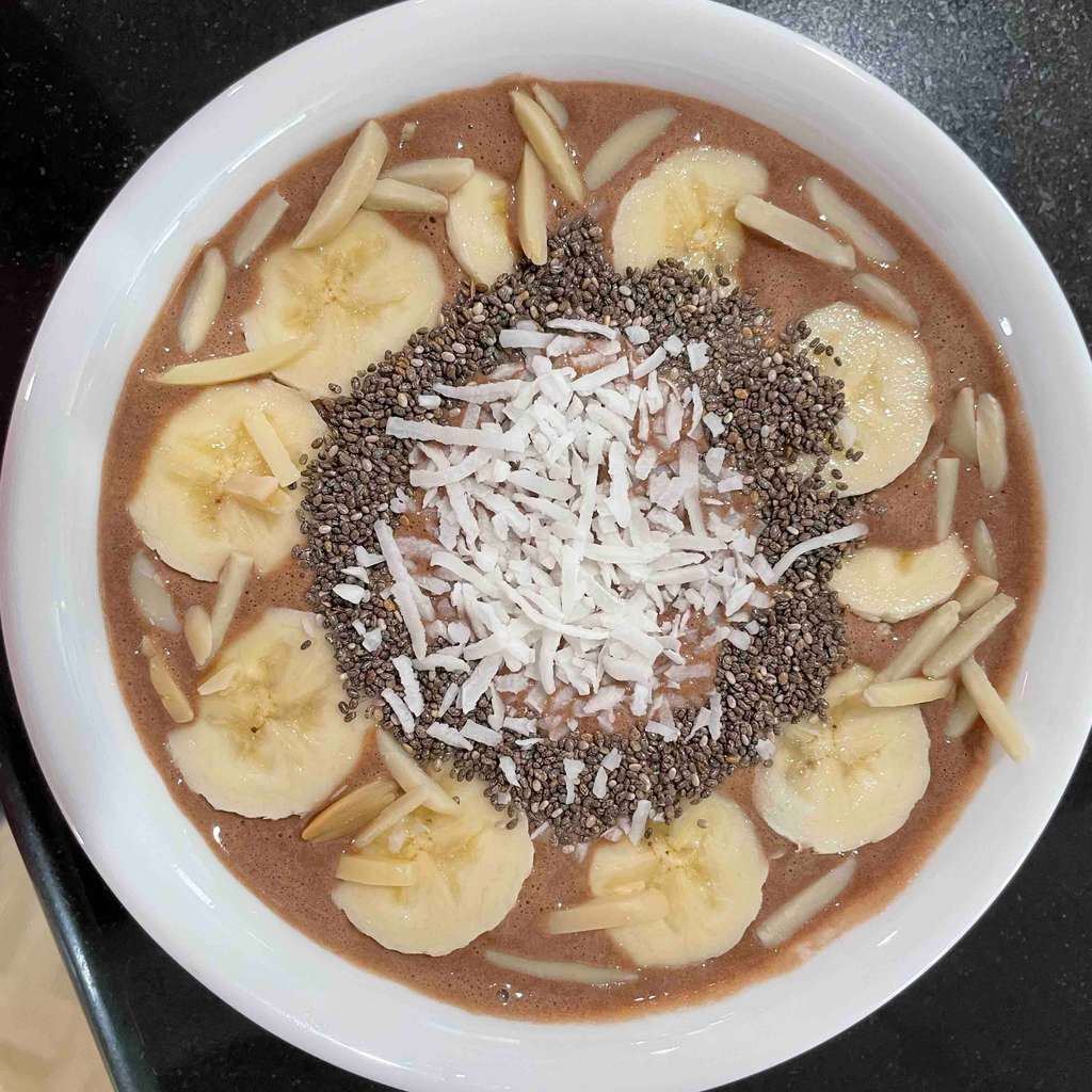 protein oats smoothie bowl 