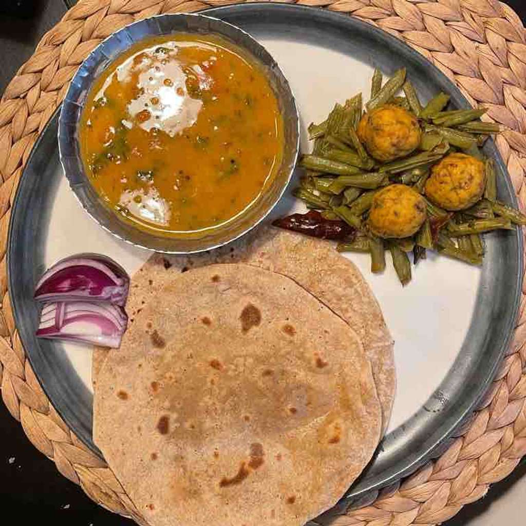 Maharashtrian thali in diet