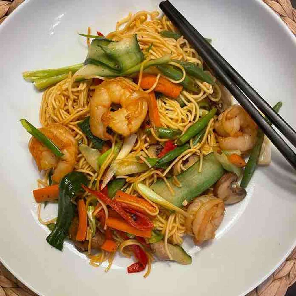 Chowmein noodles