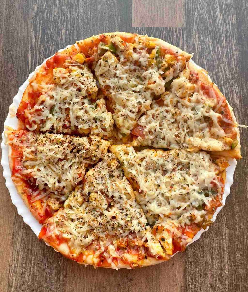 Oats Paneer Pizza