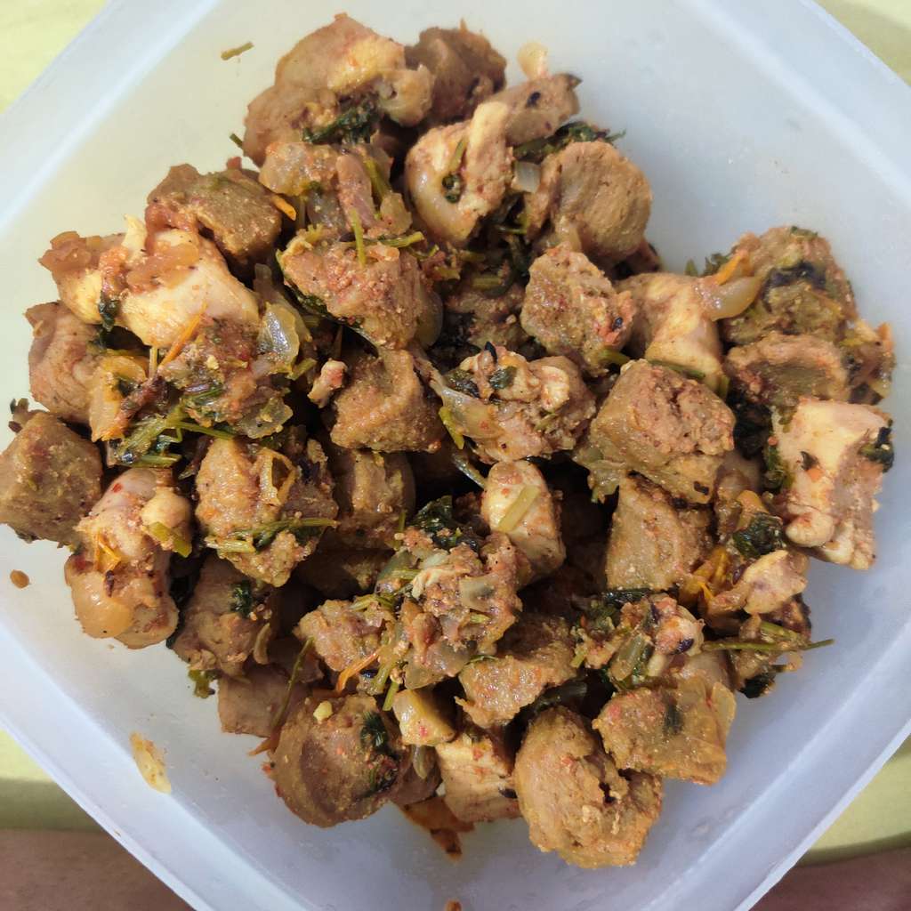 Soya Chunks & Chicken (Dry)