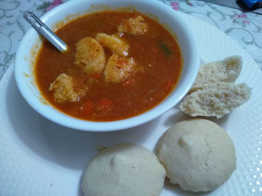 moong-udad daal Idli