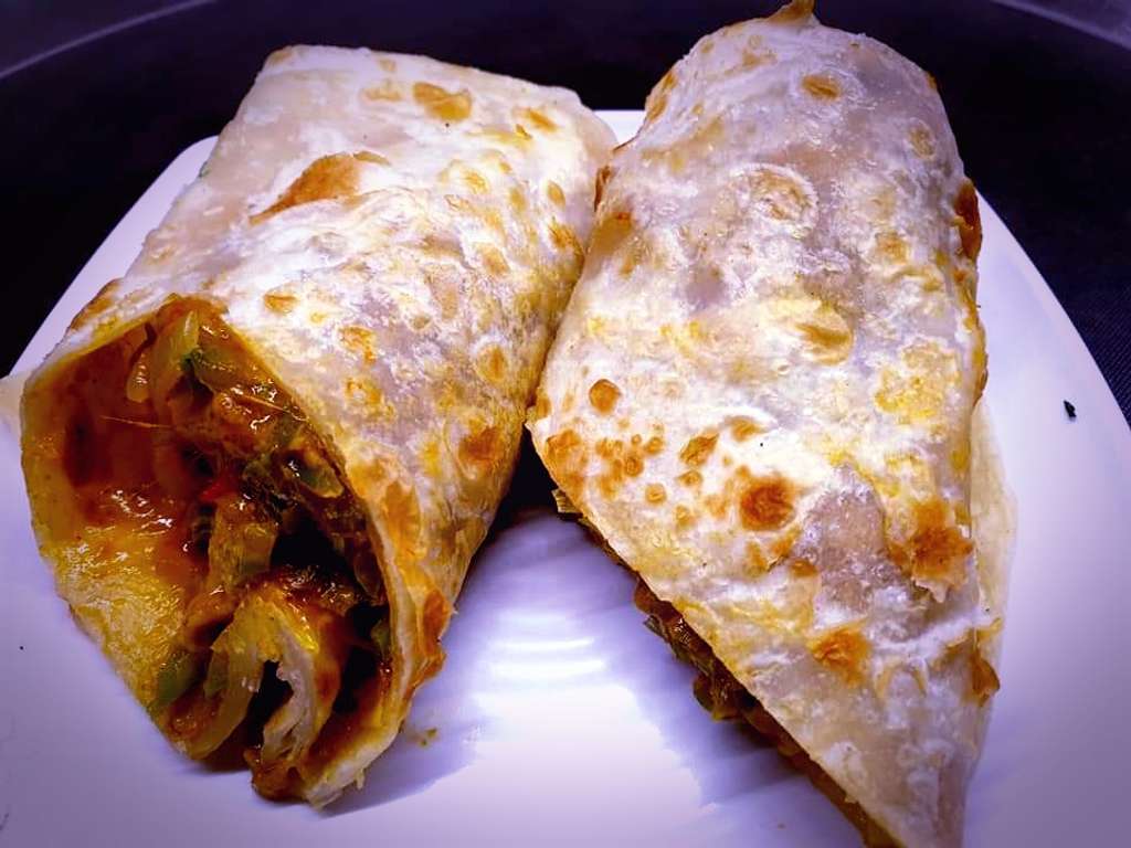 CHICKEN KATHI ROLL