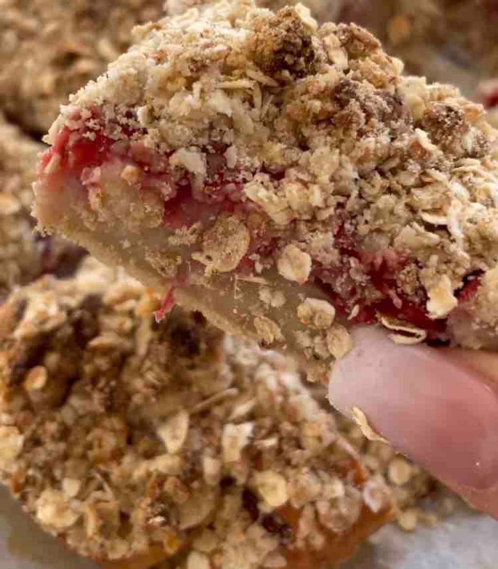 Strawberry Crumble Bars