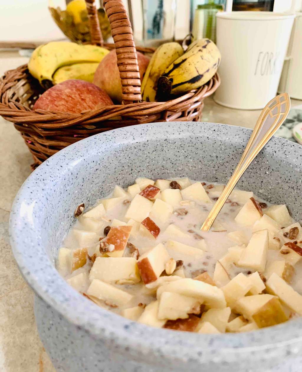 Muesli with milk and fruits 