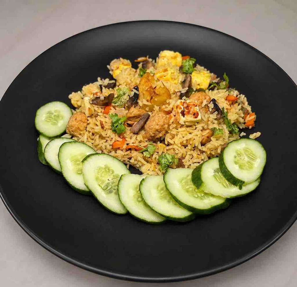 paneer & soya fried rice