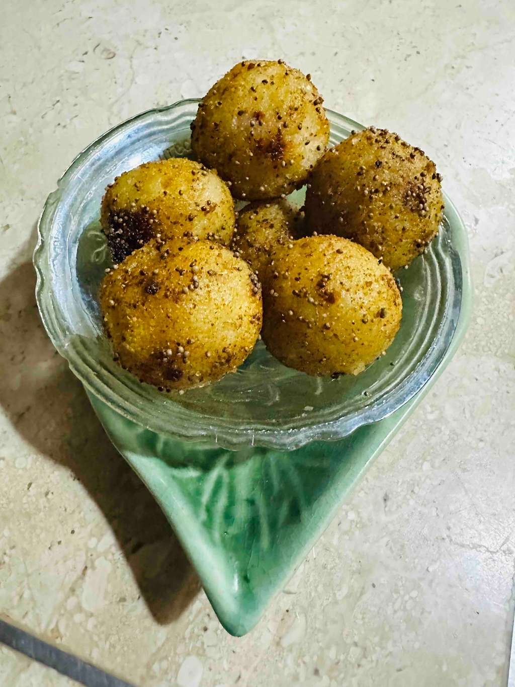 Rava Balls