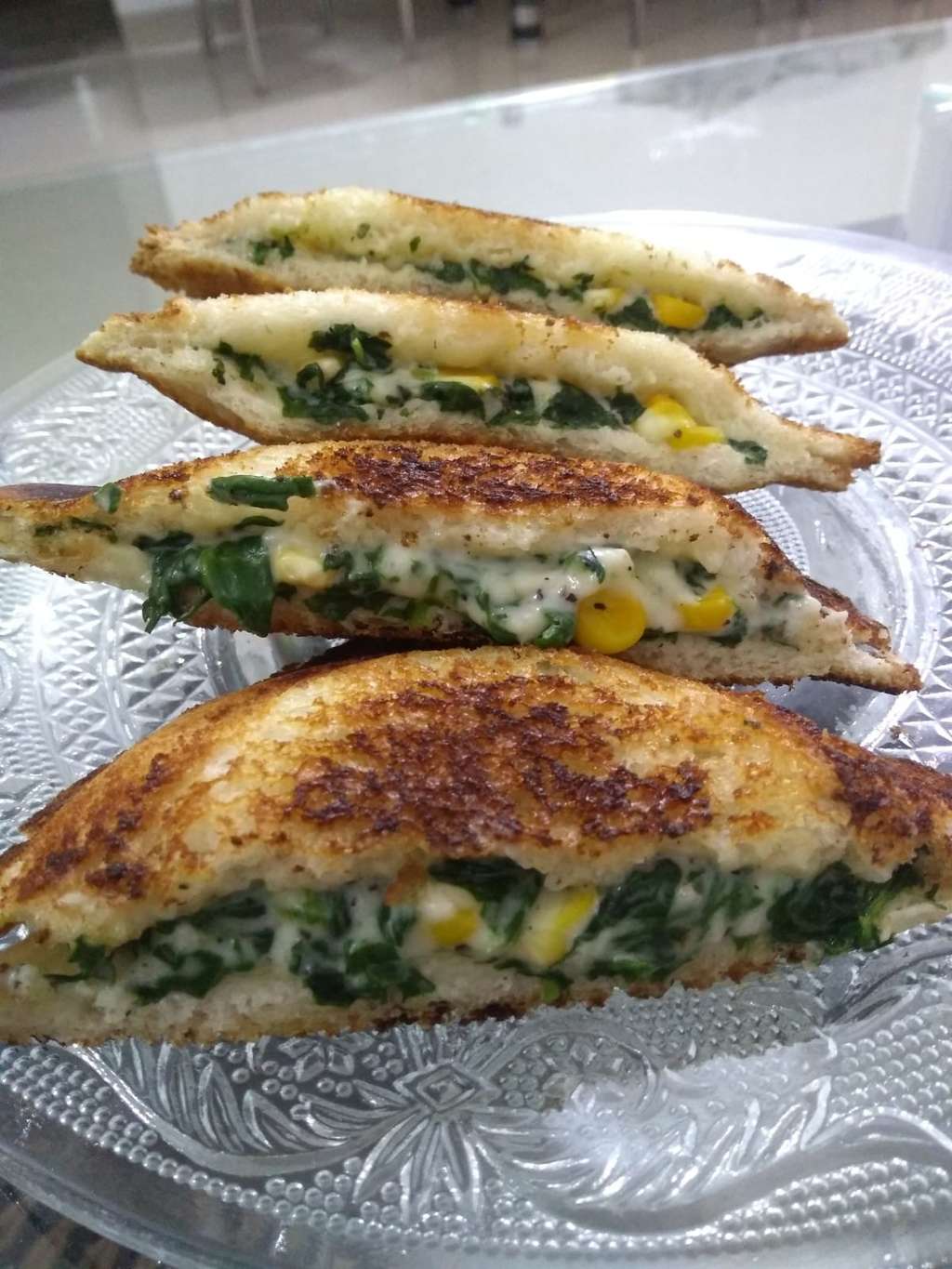 Palak cheese corn sandwich