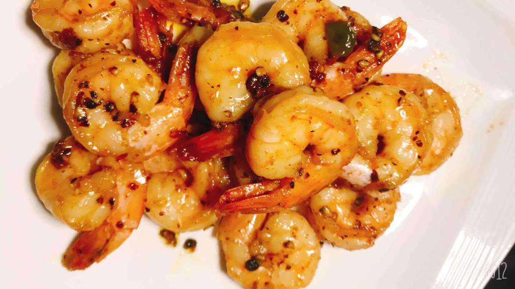 Prawn in butter and black pepper 