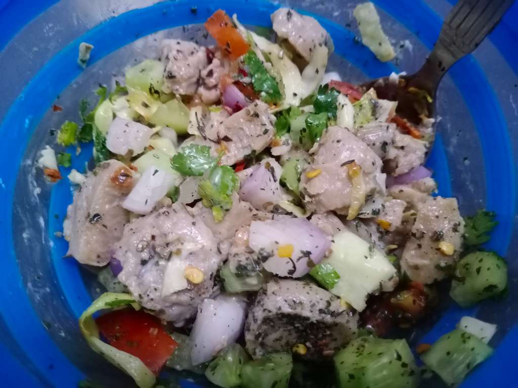 Soya chunka salad