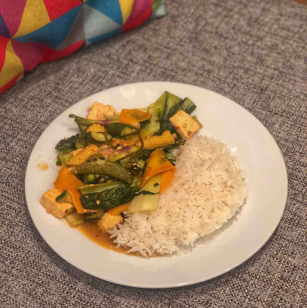 Stir-fry with rice 