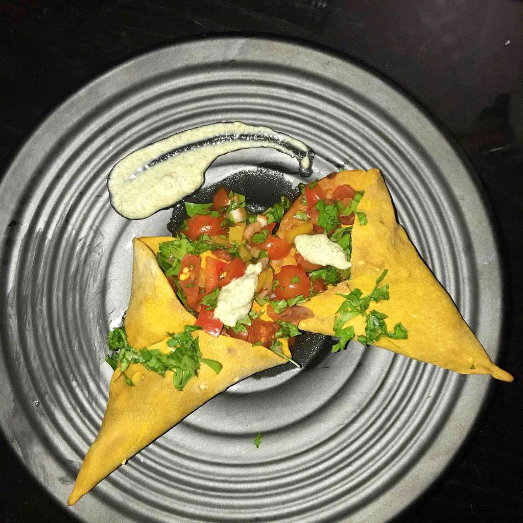 Nachos with salsa