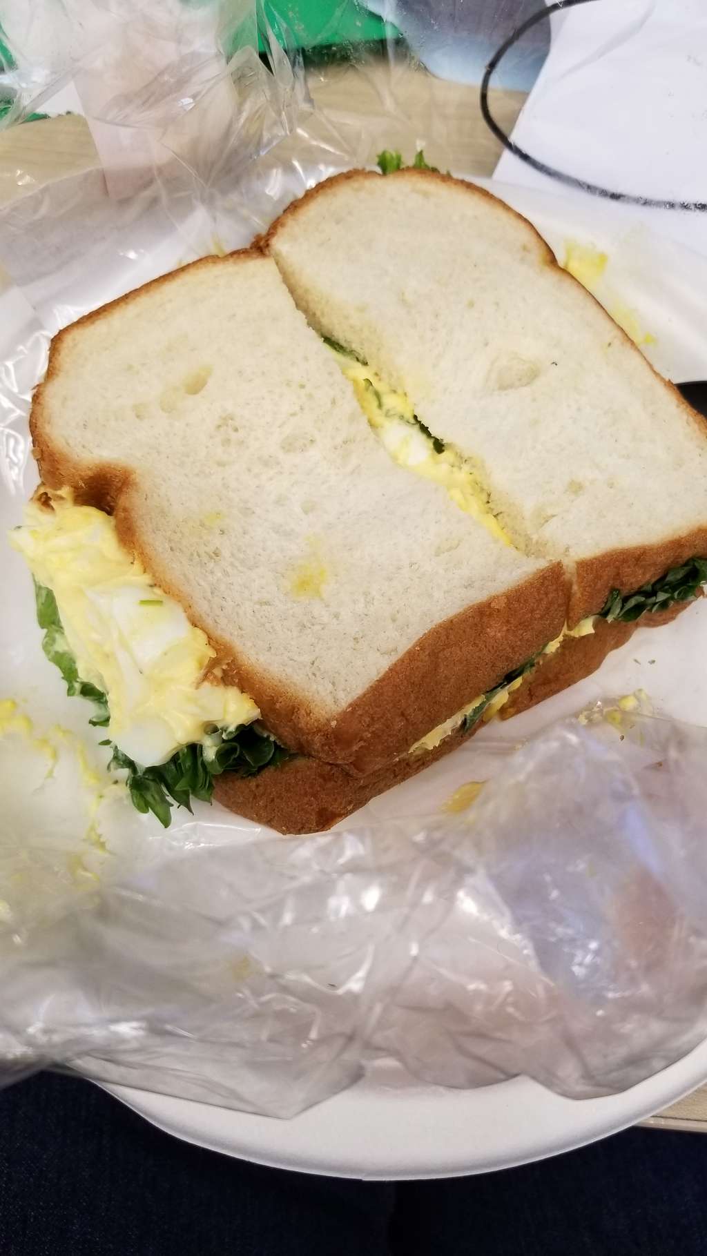 Egg salad sandwich
