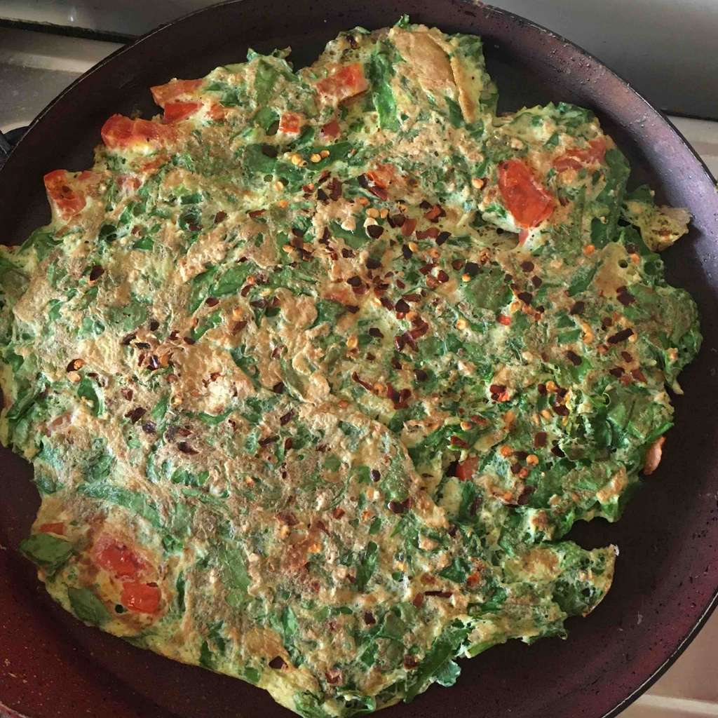 Spinach tomato oats omelette 